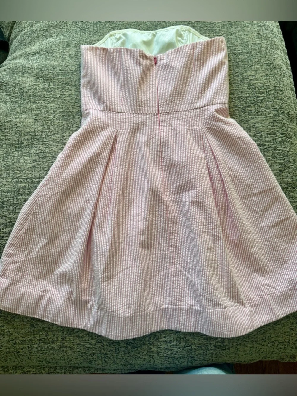 Lilly Pulitzer Strapless Pink and White Seersucker Dress Size 2 Style 96449 - Picture 5 of 12